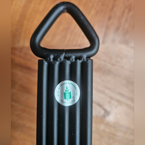 Vintage iron candelabra. - Picture 4 of 4